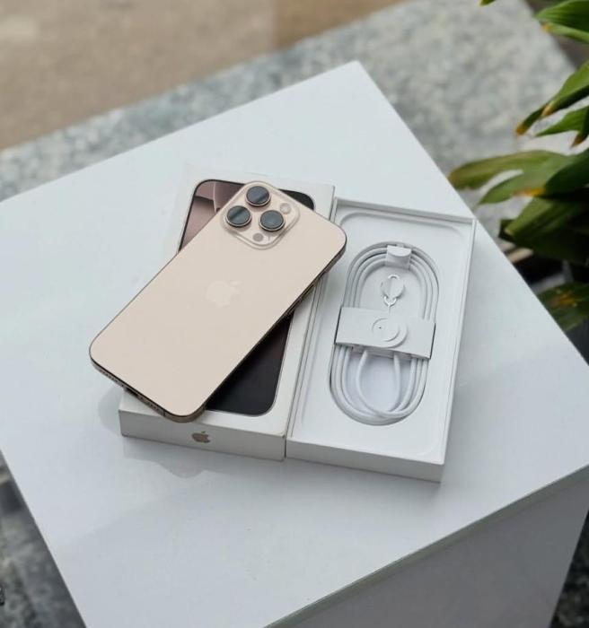 Mobile shop in Nadapuram, Smartphone deals Nadapuram , Used mobiles Nadapuram , E City Mobiles 