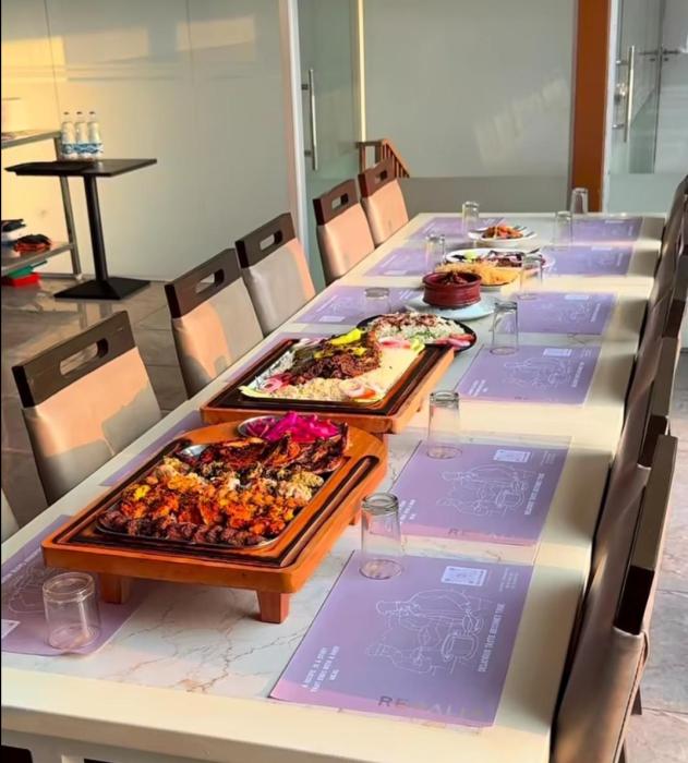 Restaurant Thenhippalam Calicut, Restaurant near Calicut University, ​Food delivery Thenhippalam Calicut , ​Regalia Restaurant 