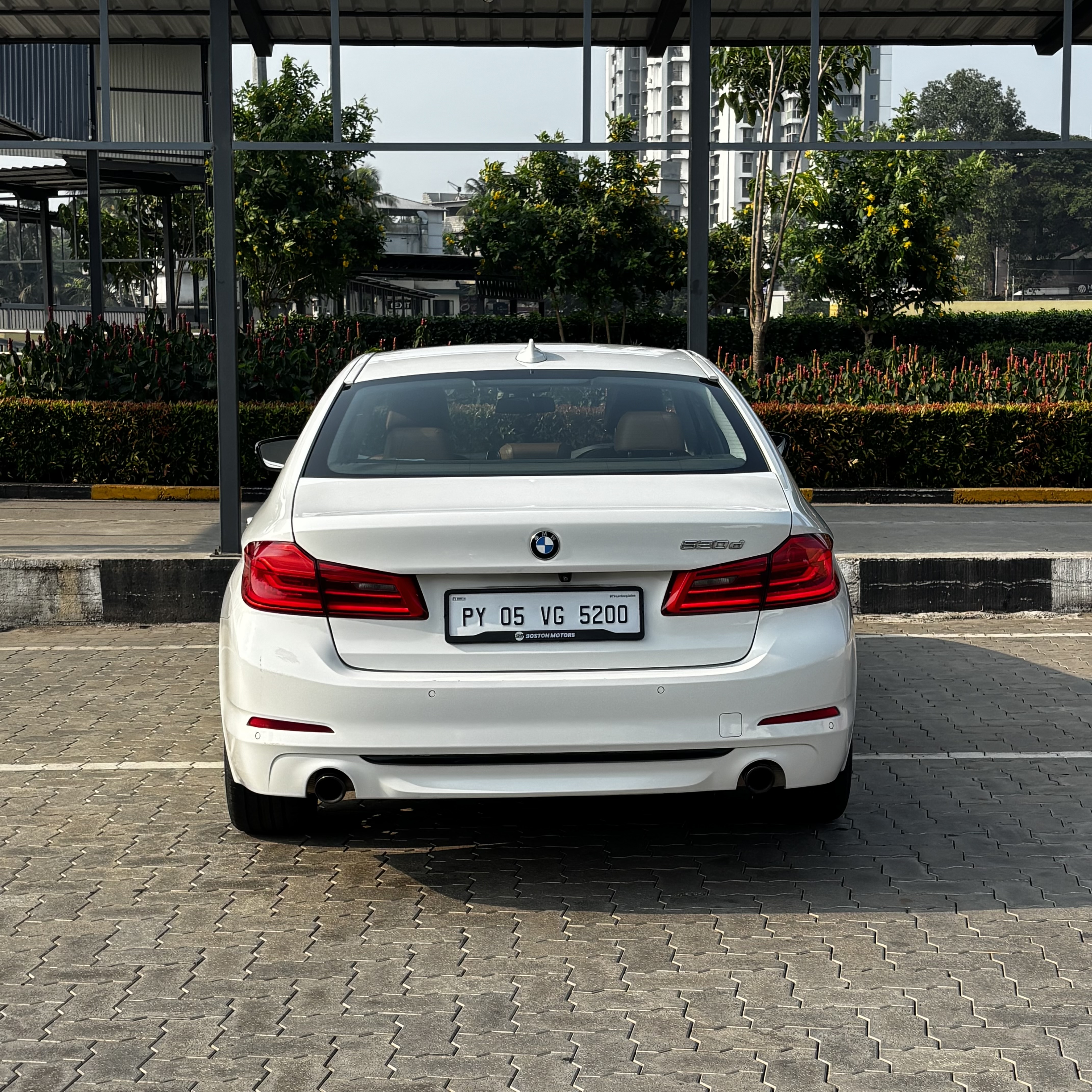BMW 5 SERIES 