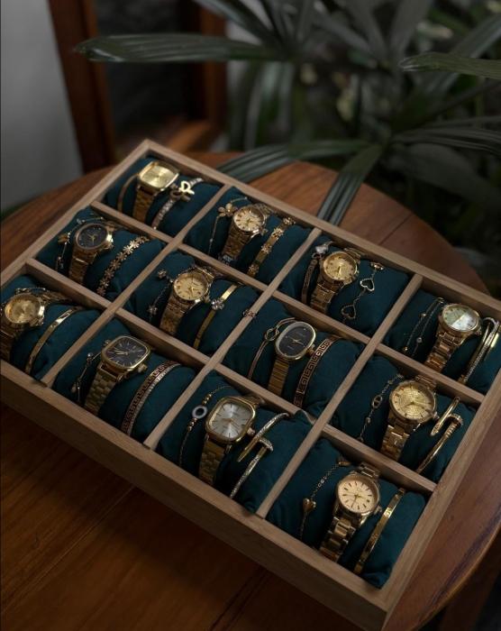 ​Fancy shop in Koduvally, Gift shop in Poonoor,  Jewelry and accessories Custom gift frames Poonoor Koduvally, Neelima Fancy and Gifts 