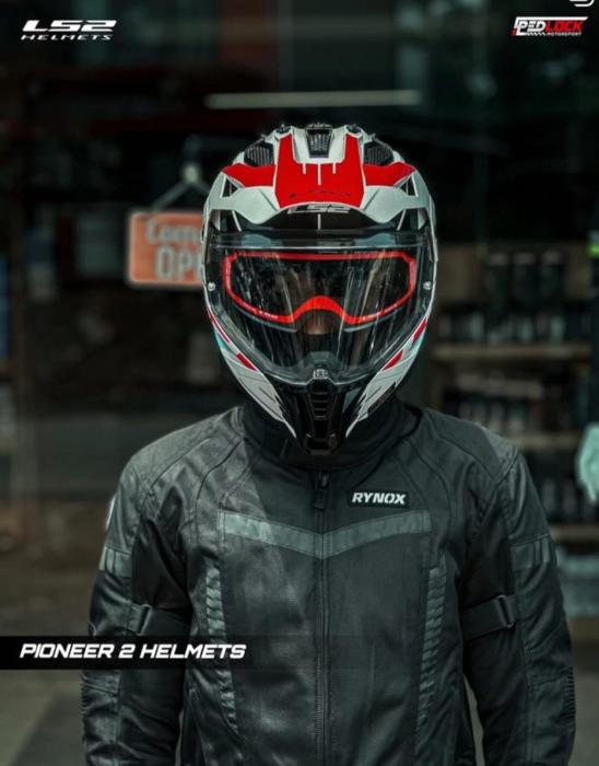 Motorcycle accessories store in Calicut, Motorcycle Gear helmets jackets gloves Boots best price store in Calicut, Pedlock Motorsport 