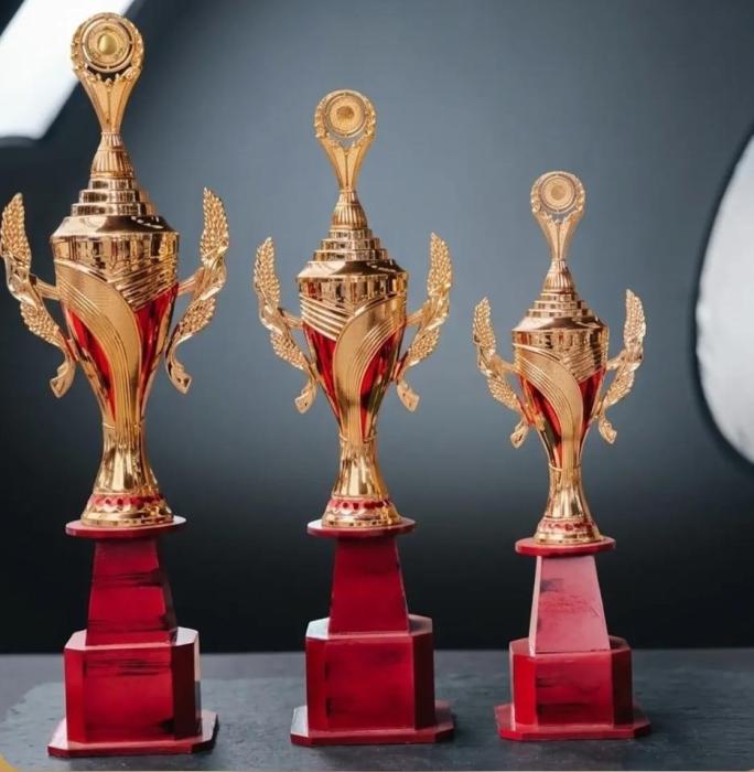 ​Custom Trophies shop in Kondotty Malappuram, Premium Medals and Mementos shop in Kondotty Malappuram, ​Smash Trophies 