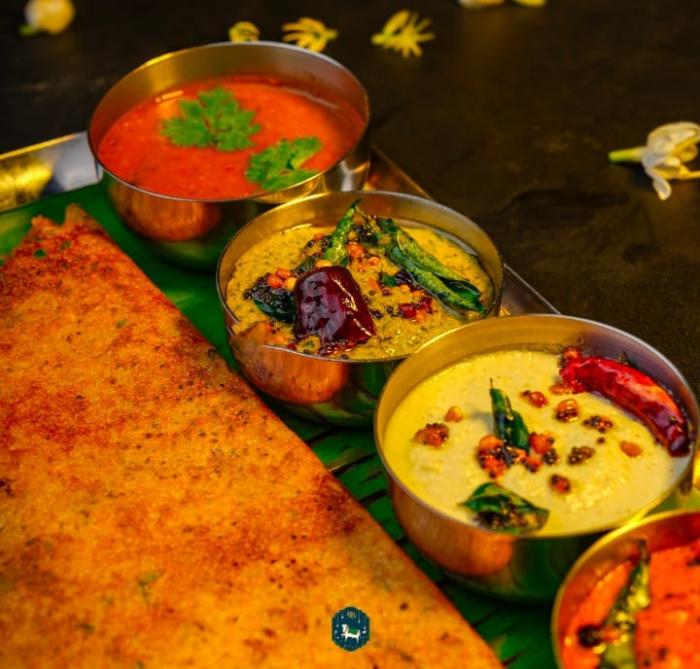 Vegetarian restaurant in thillai nagar trichy chennai, Food spot in thillai nagar trichy chennai, Benne Bhavan divine veg restaurant 
