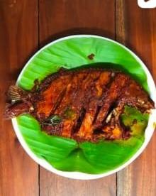 Seafood restaurant in kochi,Seafood spot in kochi,Karthiyayini Restaurant