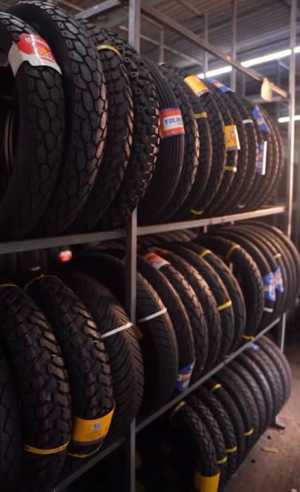 Tyre shop in perumpilavu kunnamkulam,Tyre replacement in perumpilavu kunnamkulam,Tyre services in perumpilavu kunnamkulam,Rainbow Tyre Center 