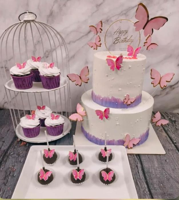 Home made cake in fort kochi,Wedding cake artist in fort kochi,Customized theme cake in fort kochi,Cake delivery in fort kochi, Zaimas Bakes 