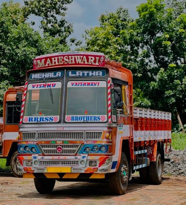 Used car dealer in muvattupuzha,Used bike dealer in muvattupuzha,Used truck dealer in muvattupuzha,Used car bike truck sales in muvattupuzha,Speedline Autos 