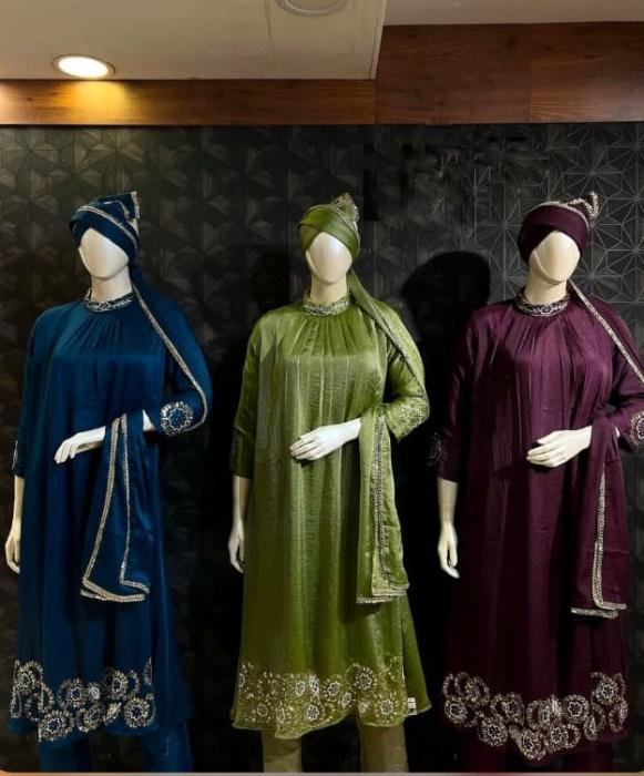 Textiles shop in kannur payyanur,Clothing store in payyanur kannur,Ladies wear in payyanur kannur,Kids wear in kannur payyanur,SALWAS Ladies & Kids 