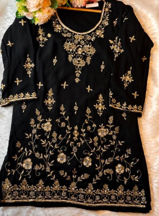 Textiles shop in kannur payyanur,Clothing store in payyanur kannur,Ladies wear in payyanur kannur,Kids wear in kannur payyanur,SALWAS Ladies & Kids 