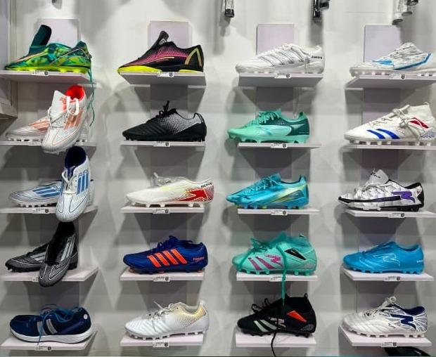 Sports shop in  vadanapally thrissur,Ballerz Sports 