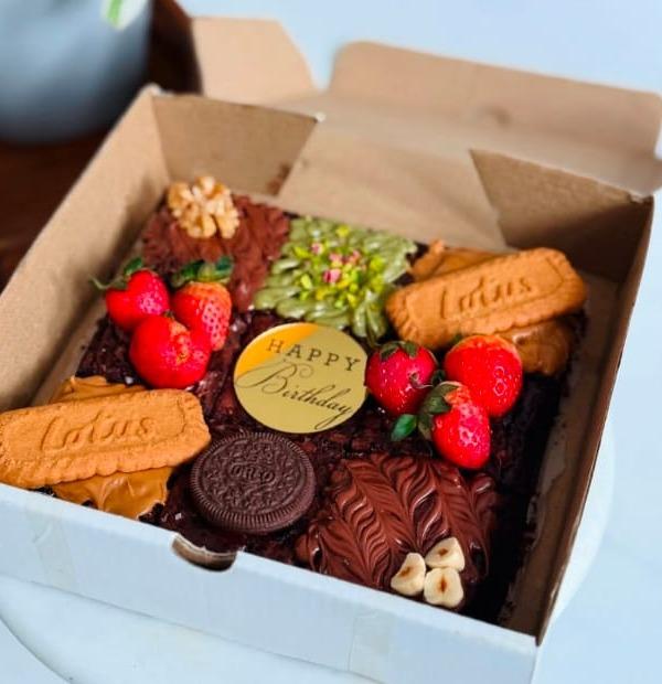 Premium Brownie Boxes in  tirur malappuram,Brownie shop in tirur malappuram,Brownie Crush 