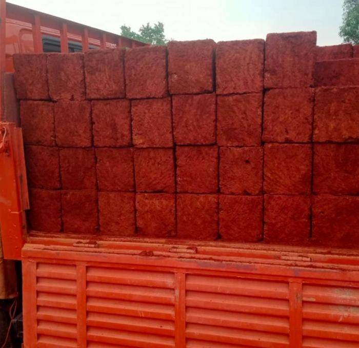 Red stone supplier in kannur kerala,Red stone dealer in kannur kerala,Chengallu agent in kannur kerala,Rahees