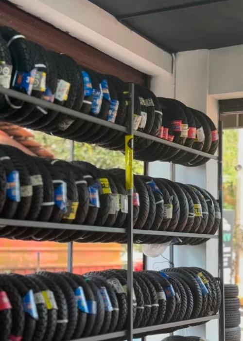 Tyre Shop in mayyil chekkiyattukavu,Wheel alignment in mayyil chekkiyattukavu,Tyre sales and service in  mayyil chekkiyattukavu,TWRKY Tyres & Wheel alignment 
