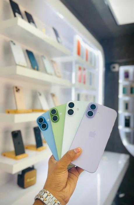  iPhones reseller in alappuzha, New and used iPhones seller in alappuzha,Apple Zone 