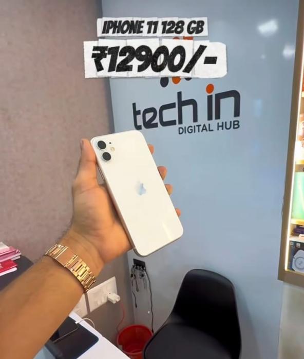 Mobile phone shop in Omassery,Laptop sales centre in Omassery,Mobile phone Laptops sales service  and accessories in Omassery,Tech in Digital Hub 
