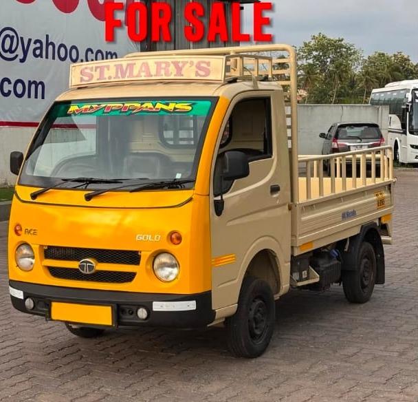 Used commercial vehicles dealer in karukutty angamaly,Used commercial vehicles seller in karukutty angamaly,Myppan Autos 