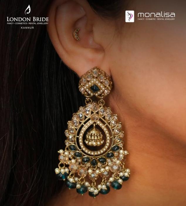 Fancy kuthuparamba,Rental jewellery in kuthuparamba, Cosmetics in kuthuparamba, Monalisa Fancy Mart 