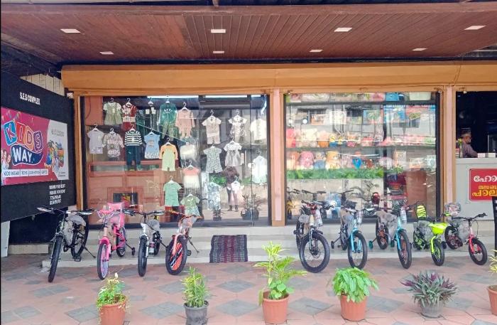 Kids store chelakkara thrissur,Kid toys Baby products Kids clothes in chelakkara thrissur,Kids Way 