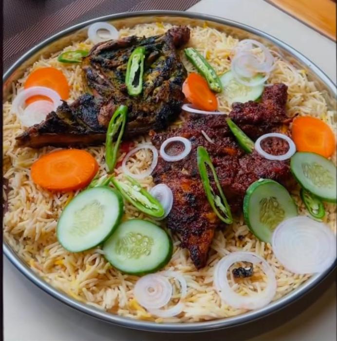 Mandi Restaurant in cherpulassery, Mandi spot in cherpulassery, Emaarat Mandi 