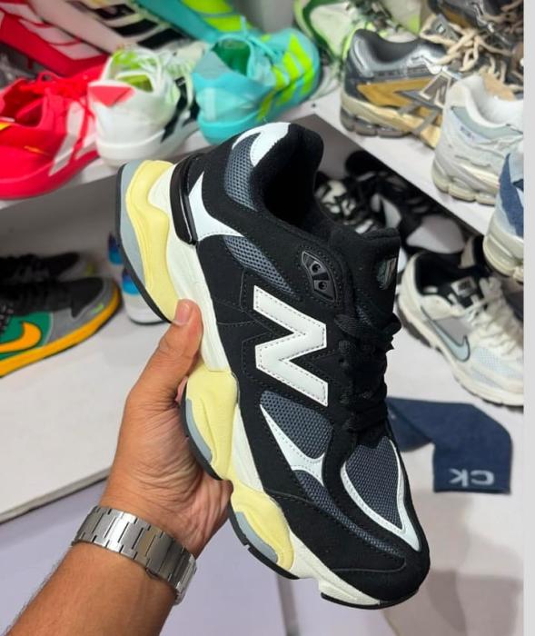 Sneaker store in thamarassery,Shoe store in thamarassery, Sneakers and Accessories All India delivery in thamarassery,Multistore 