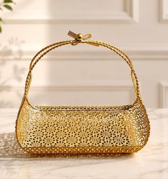 Gift shop in calicut,Floral Décor Event products Wholesale supplier in pantheeramkavu calicut, Elorea 