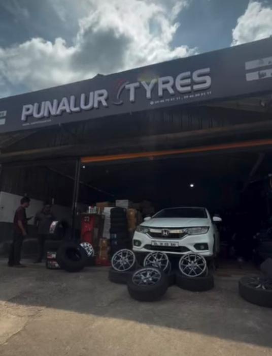 Tyre dealer in punalur,Tyre shop in punalur,Tyre repair shop in punalur,Alloy wheels in punalur,Punalur Tyres and Alloys 