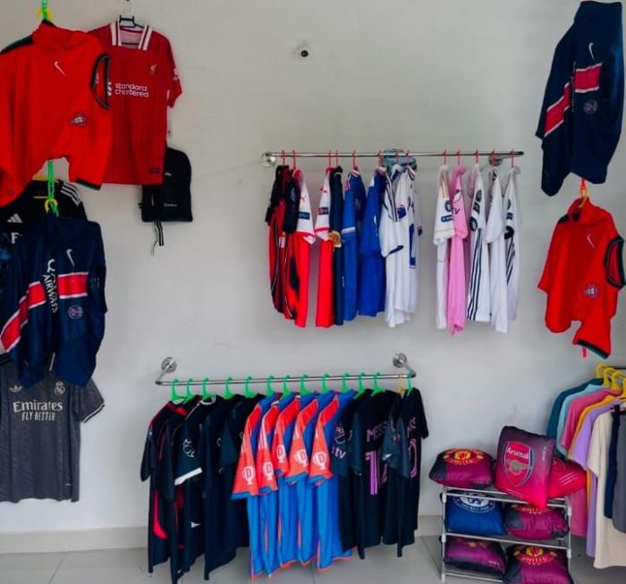 Jersey Store in thudiyalur coimbatore,Unisex jersey store in thudiyalur coimbatore,Clothing store in thudiyalur coimbatore, Fairlooks  